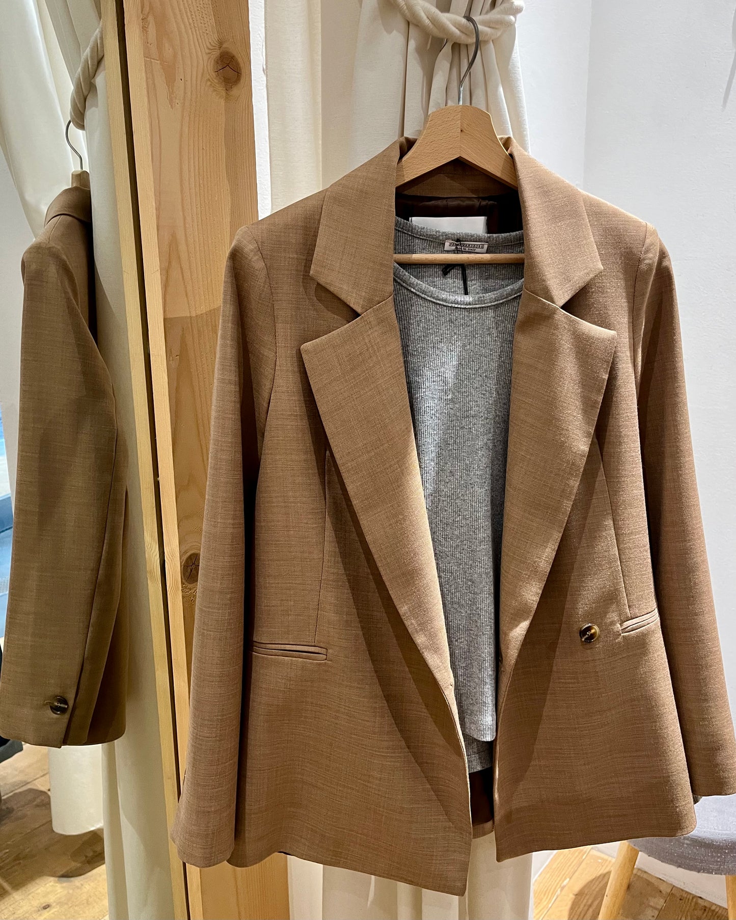 Blazer doppiopetto camel