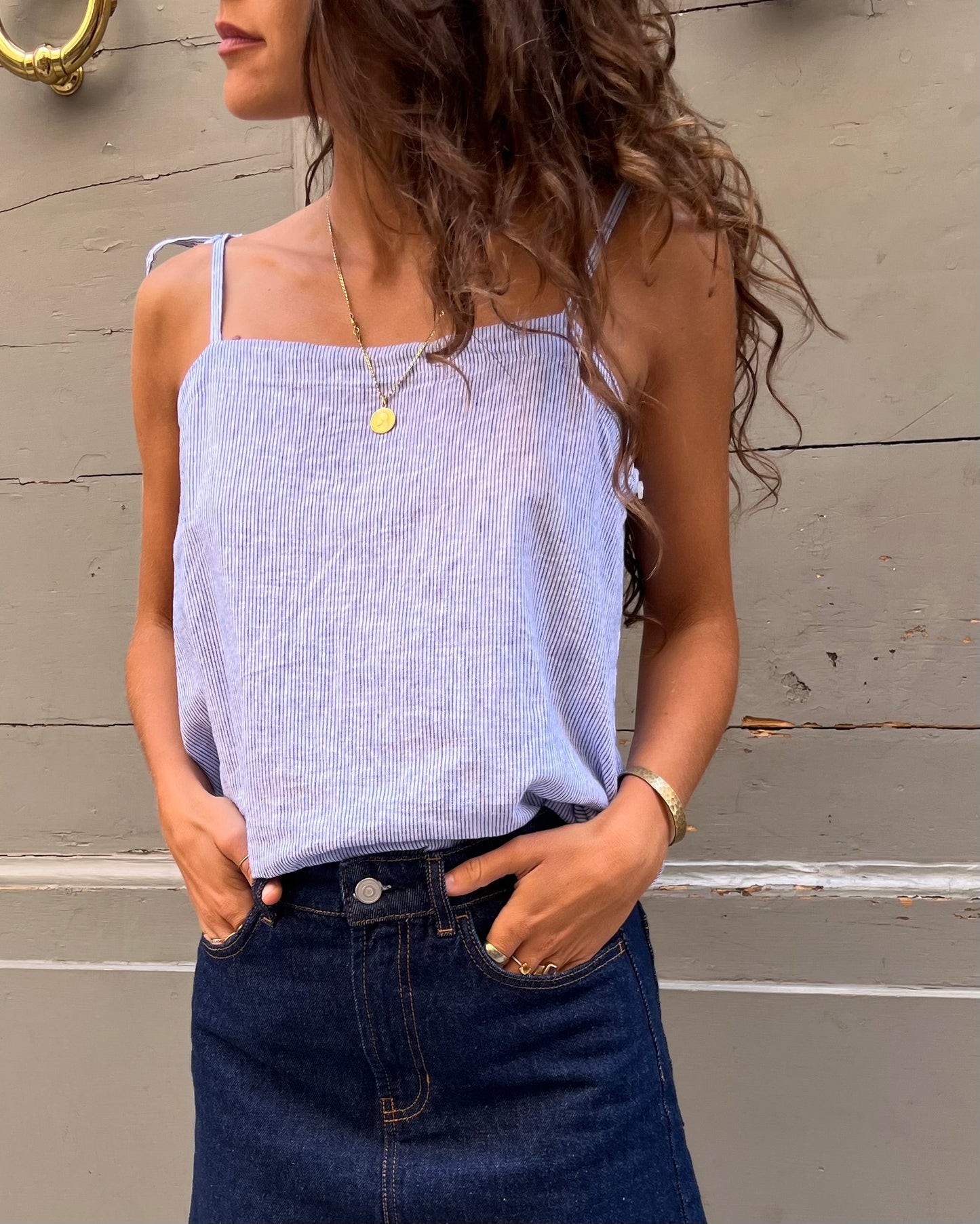 Top con maniche staccabili righe blu