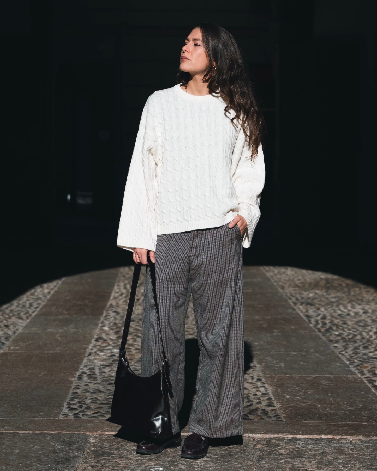 Maglione a trecce grigio