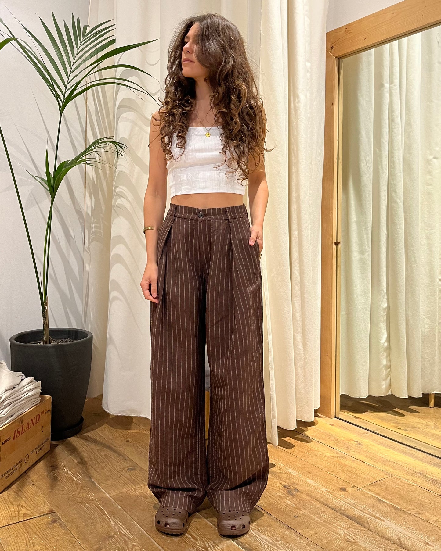 Pantaloni Tribeca gessato marrone