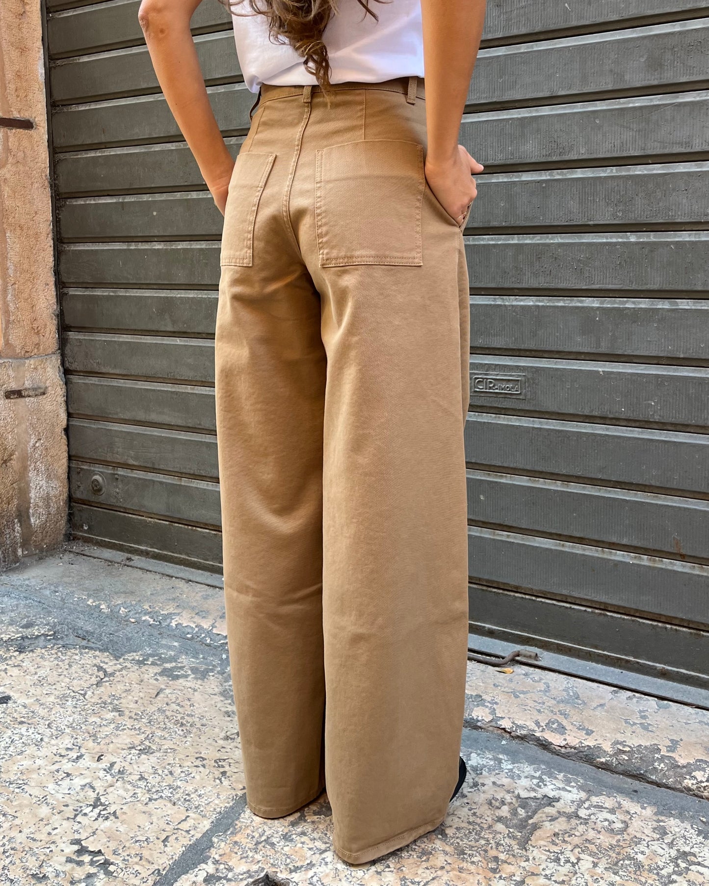 Pantaloni Yaki camel
