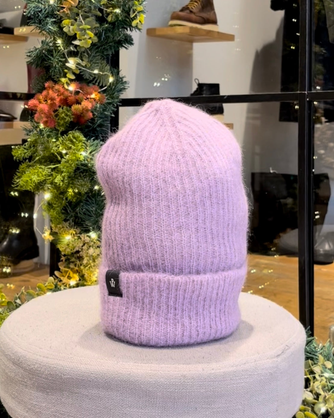 Beanie glicine