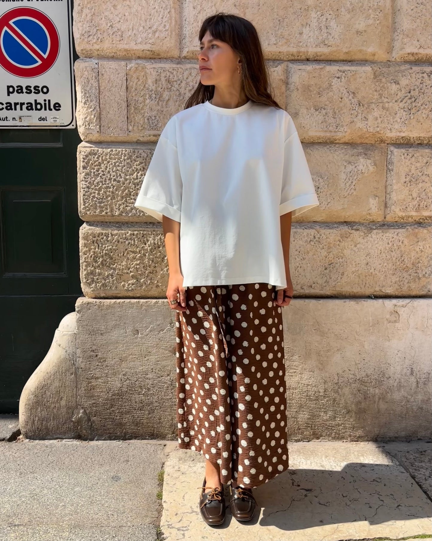 T-shirt over panna