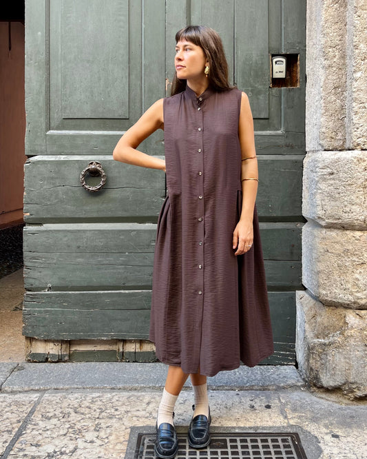 Vestito chemisier smanicato marrone