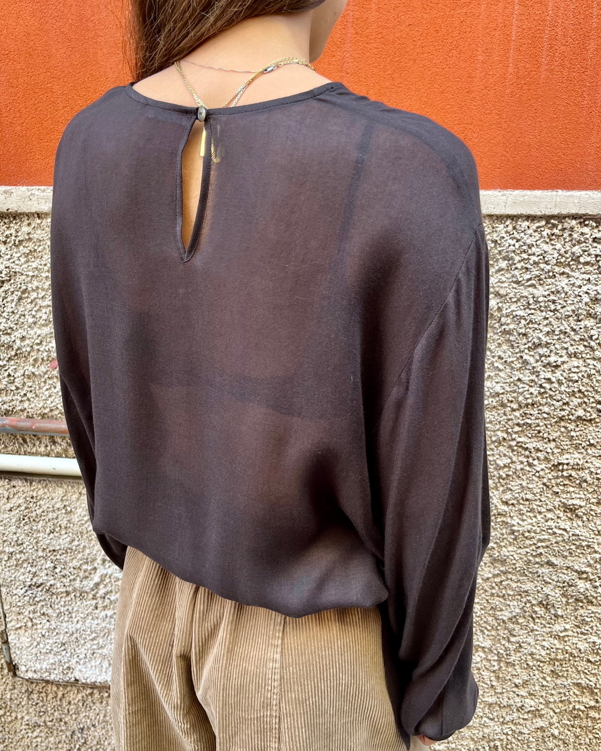 Blusa con fusciacche marrone