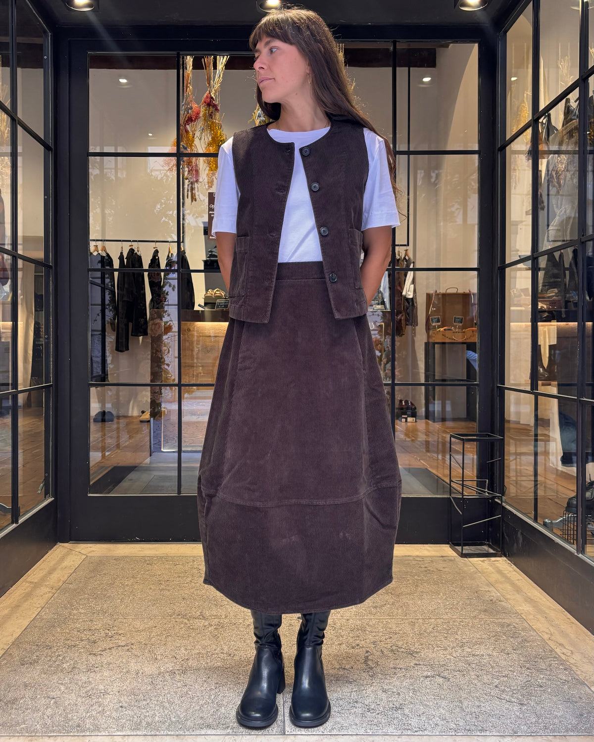 Gilet in velluto marrone