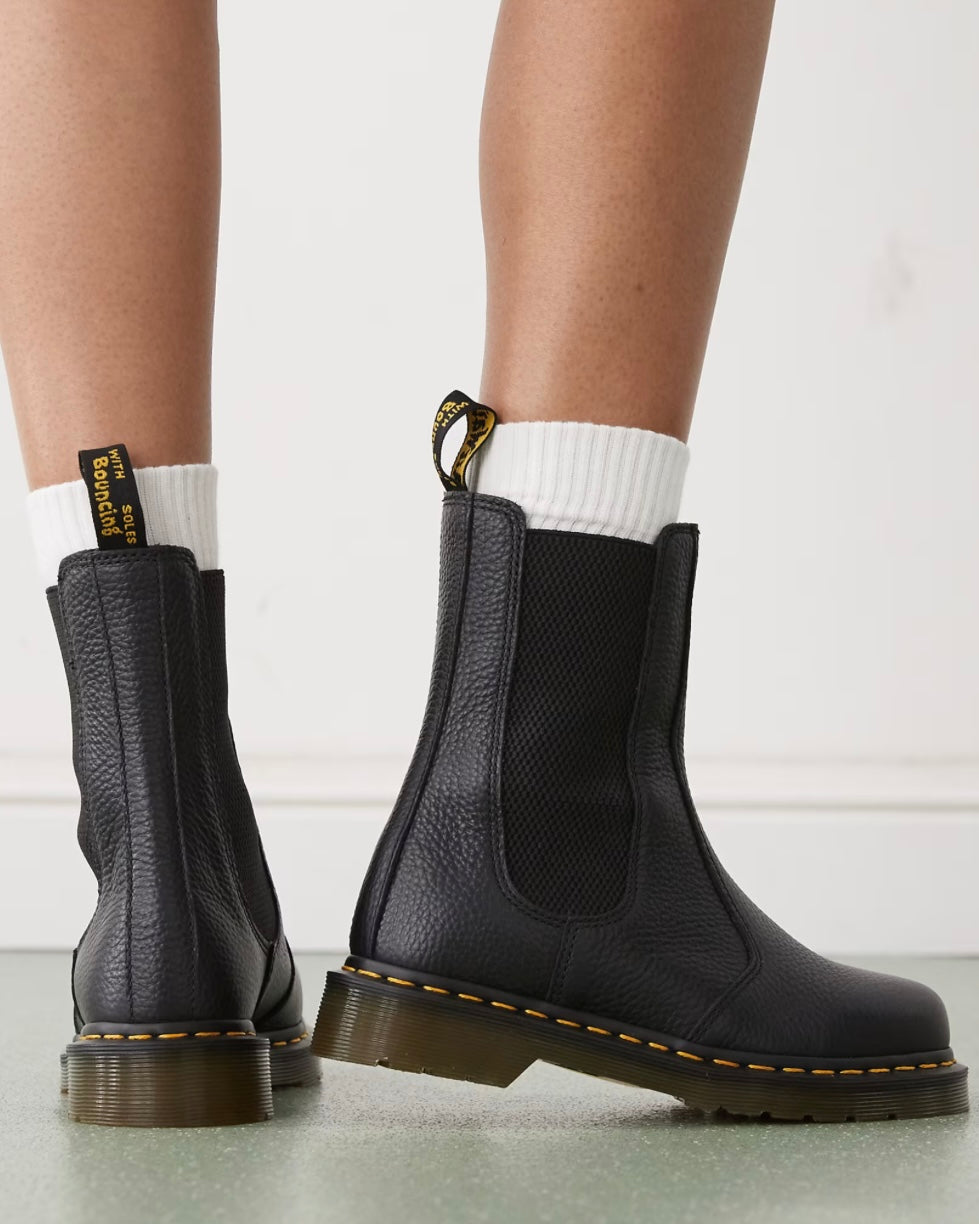 Stivali Chelsea Dr. Martens neri