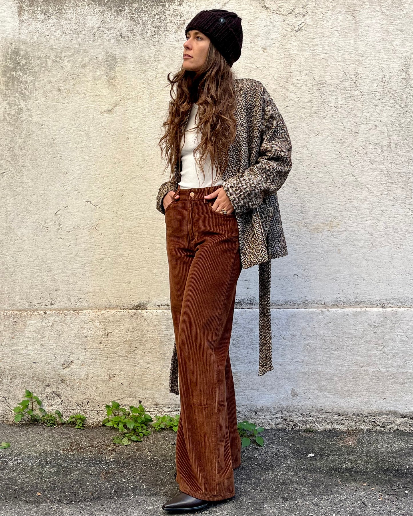 Pantaloni Valentine in velluto castagna