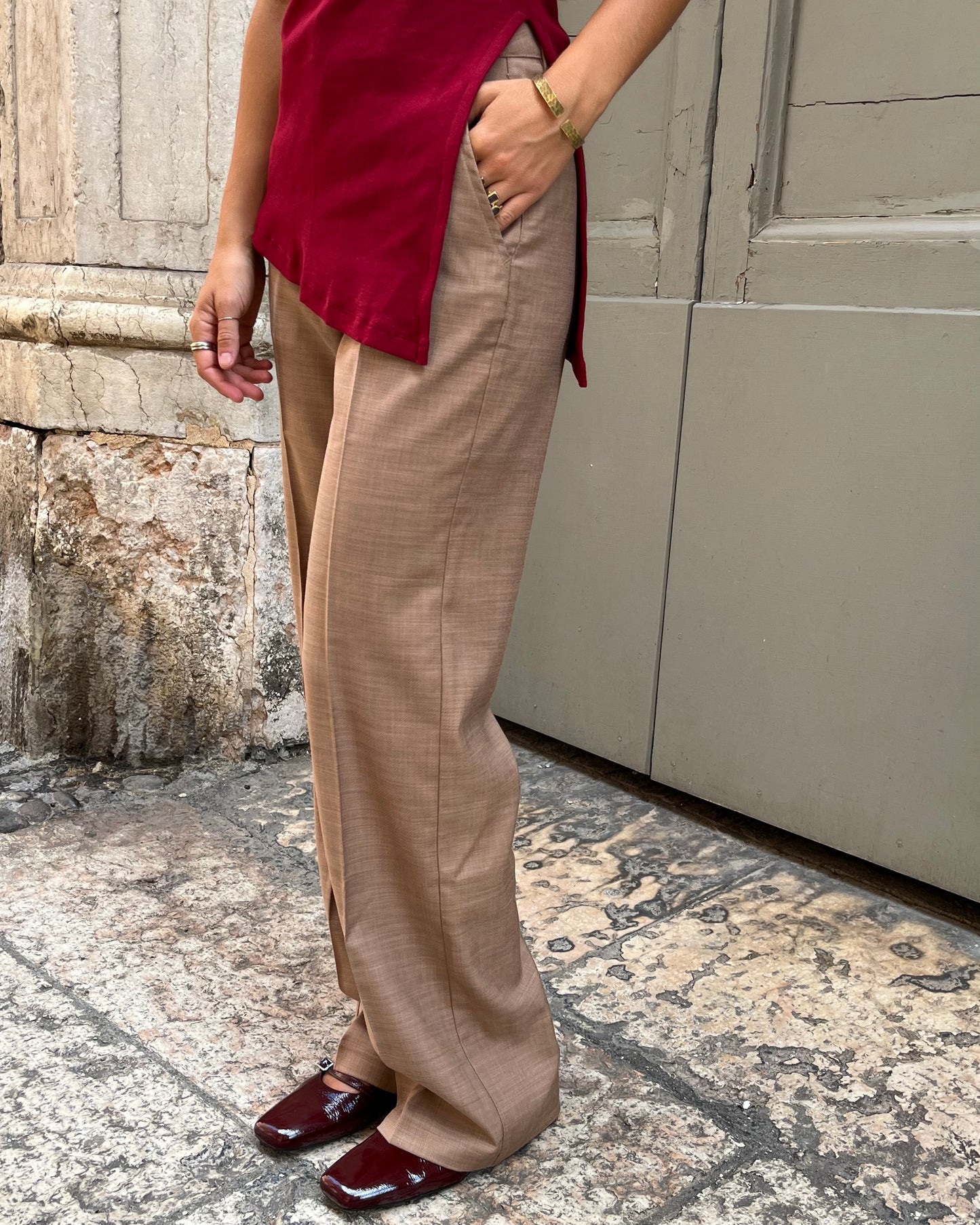 Pantaloni a gamba dritta camel