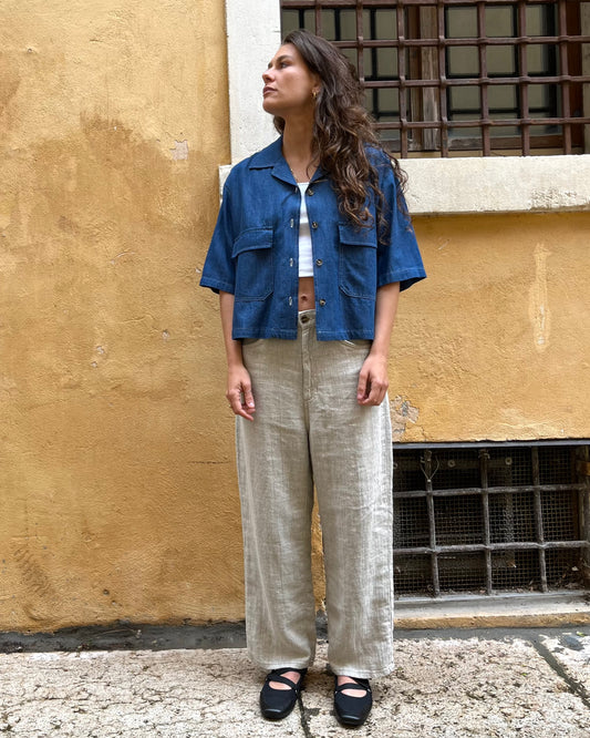 Camicia crop con tasche