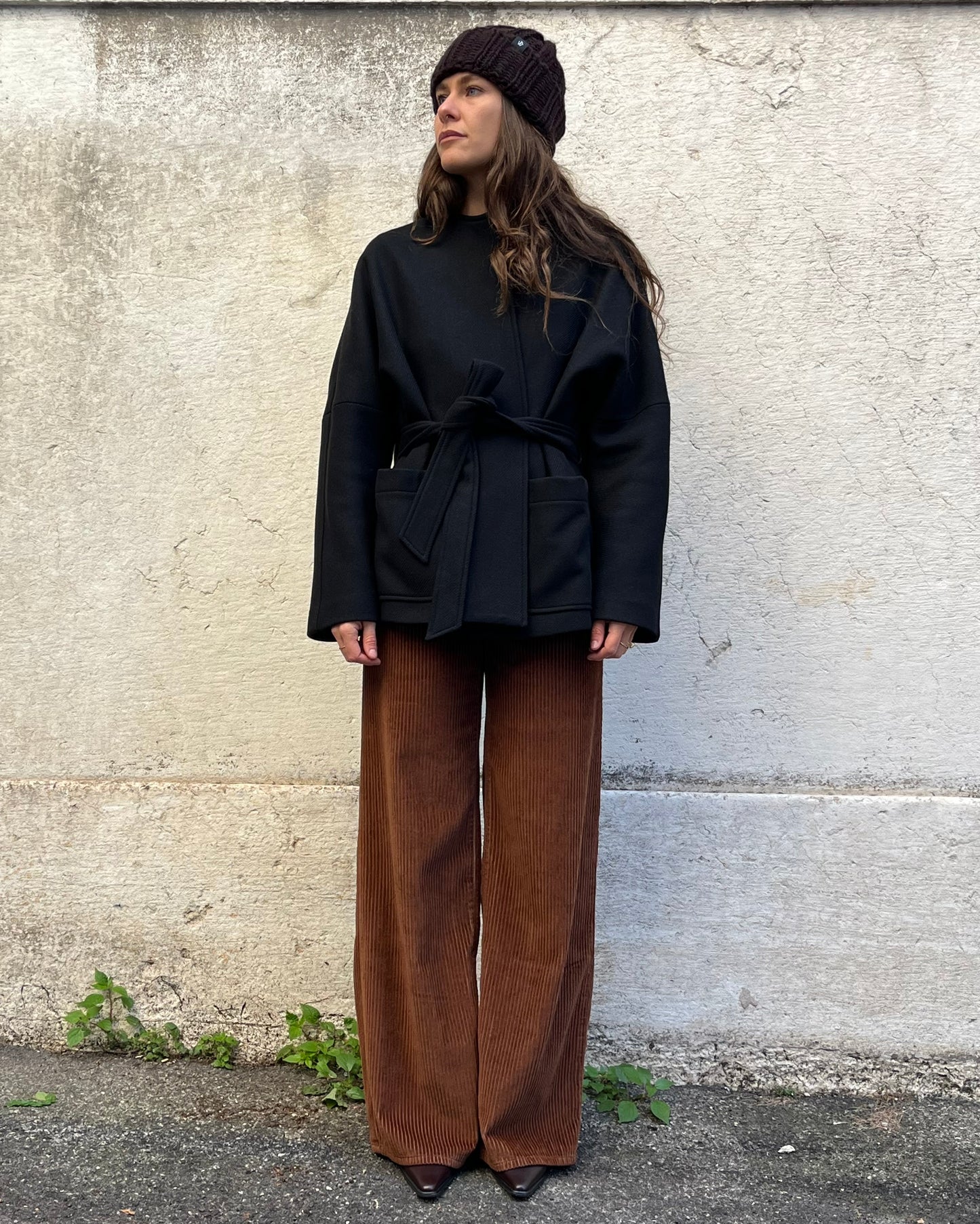 Cappotto corto con cintura nero