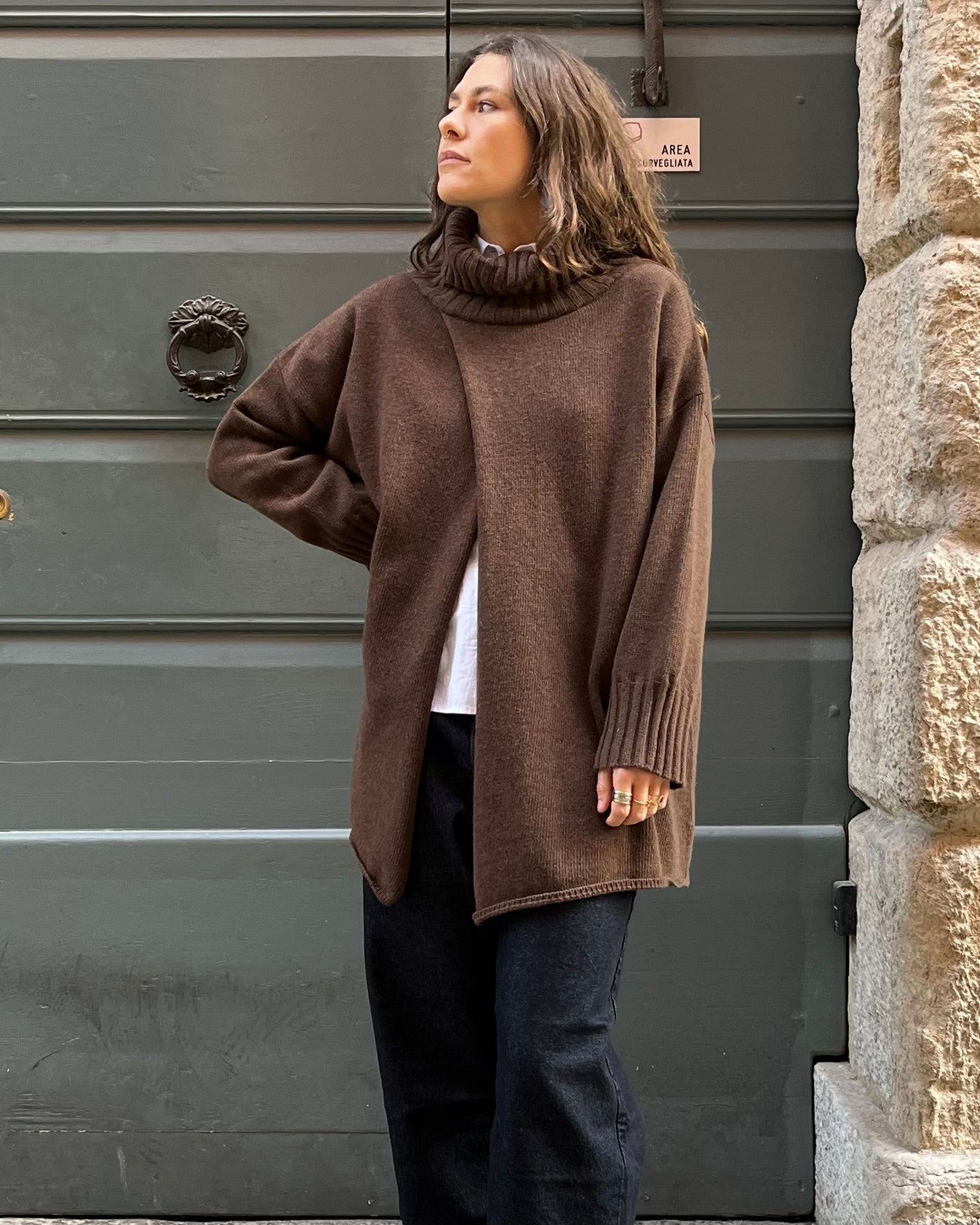 Maglione petalo marrone