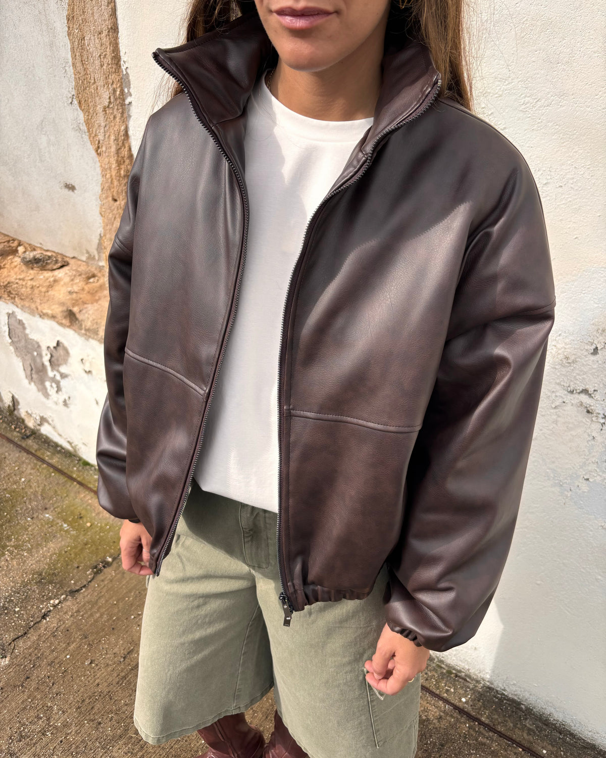Bomber in ecopelle marrone