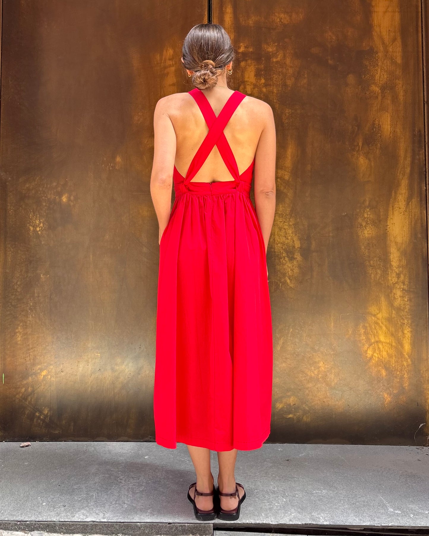 Vestito lacci e tasconi rosso