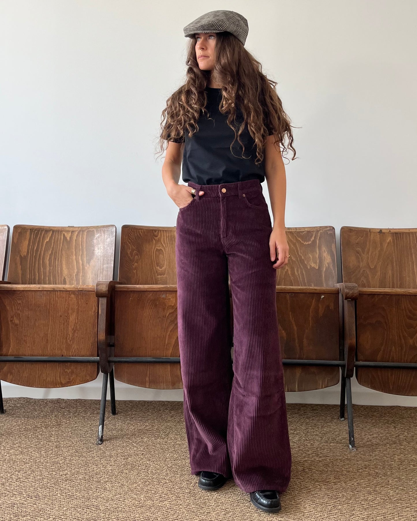 Pantaloni Valentine in velluto bordeaux