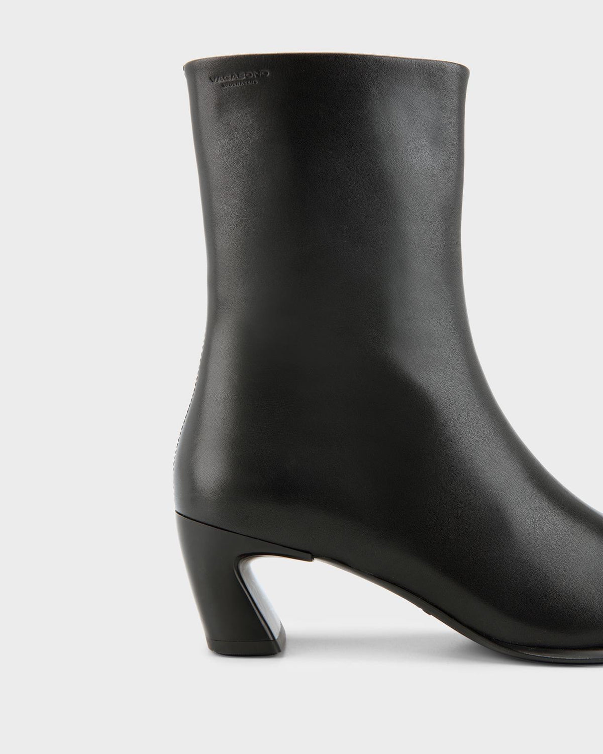 Stivaletti Ilona in pelle nera