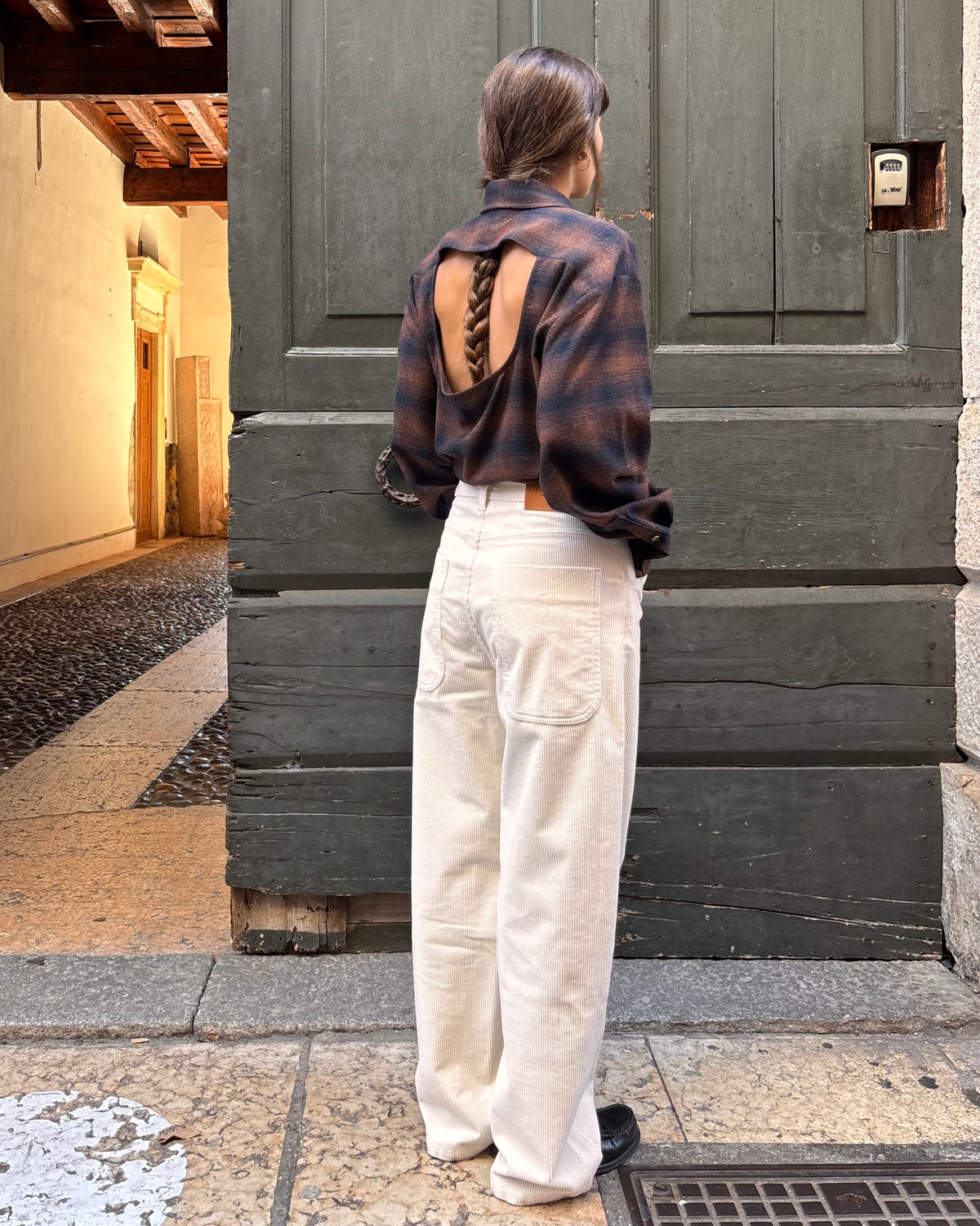 Pantaloni K Lounge in velluto panna