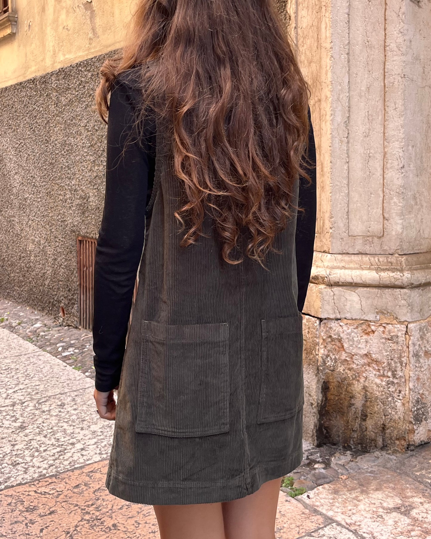Vestito corto in velluto verde