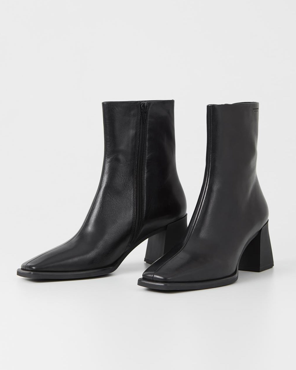 Stivaletto Hedda in pelle nera