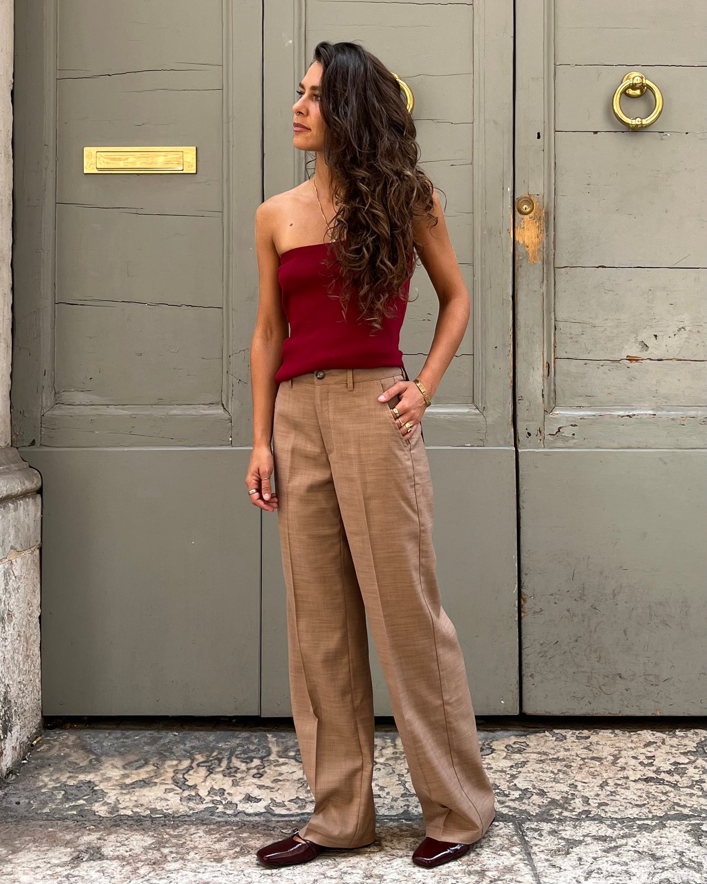 Pantaloni a gamba dritta camel