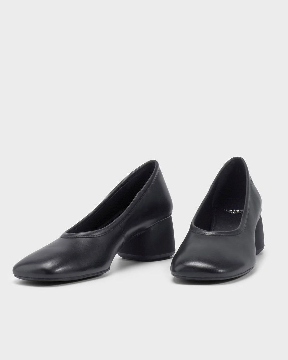 Décolleté Livia in pelle nera