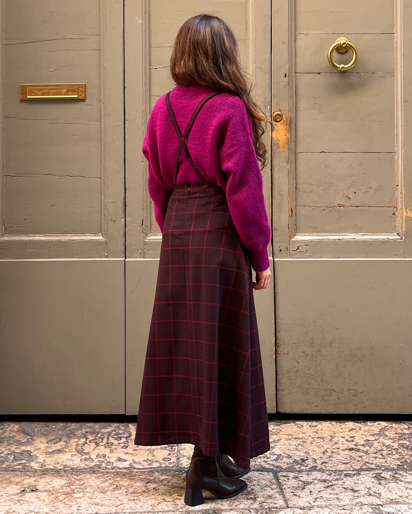 Gonna con bretelle tartan bordeaux